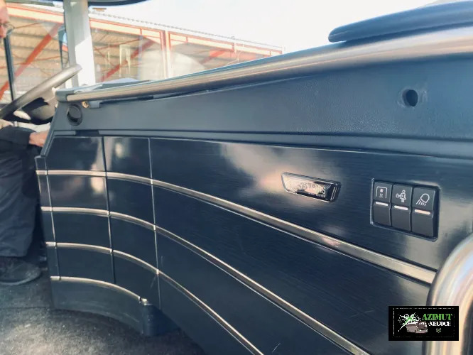 NEOPLAN - Πούλμαν: φωτογραφία 3 NEOPLAN - Πούλμαν: φωτογραφία 3