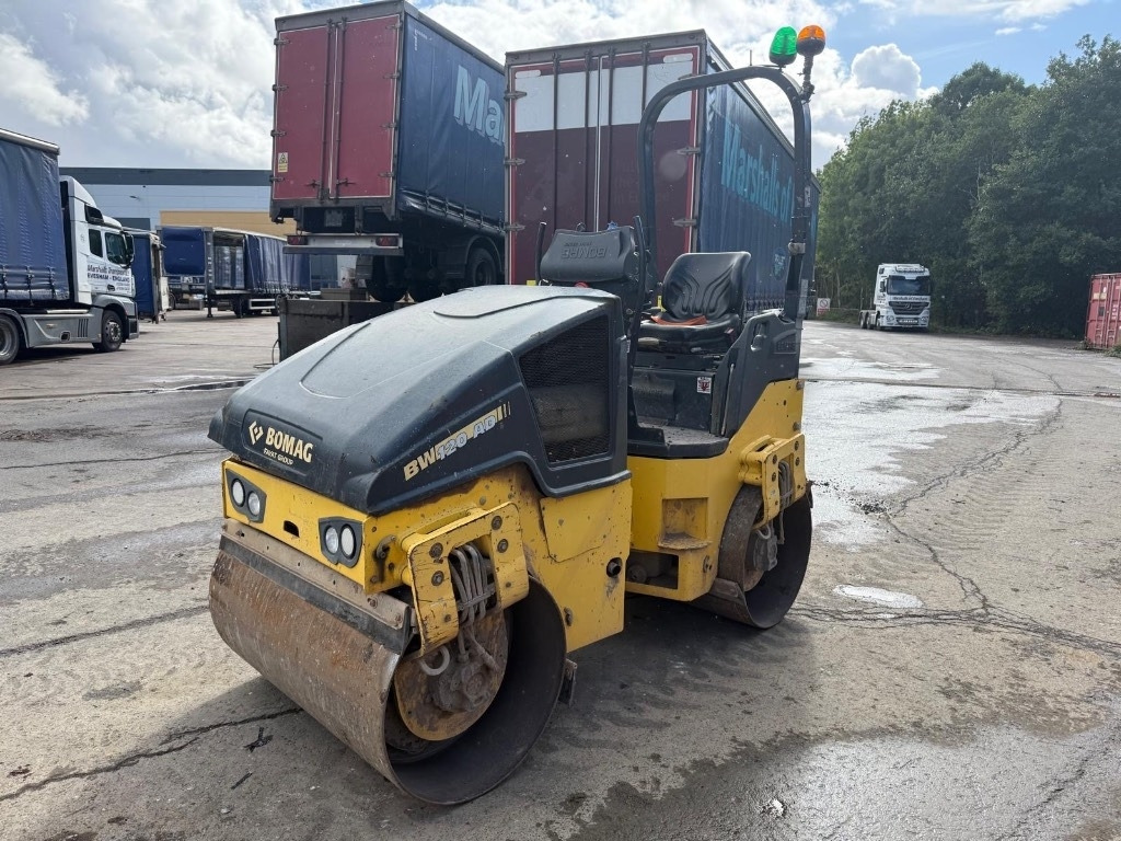 Bomag BW 120 AD-5 - Ασφαλτικός οδοστρωτήρας: φωτογραφία 5 Bomag BW 120 AD-5 - Ασφαλτικός οδοστρωτήρας: φωτογραφία 5