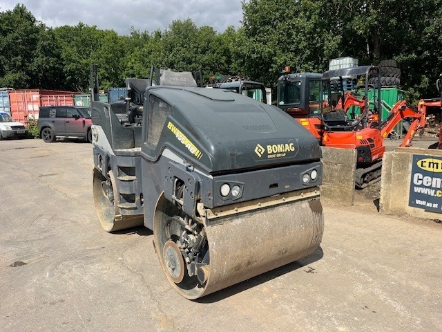 Bomag BW 135 AD-5 - Ασφαλτικός οδοστρωτήρας: φωτογραφία 3 Bomag BW 135 AD-5 - Ασφαλτικός οδοστρωτήρας: φωτογραφία 3