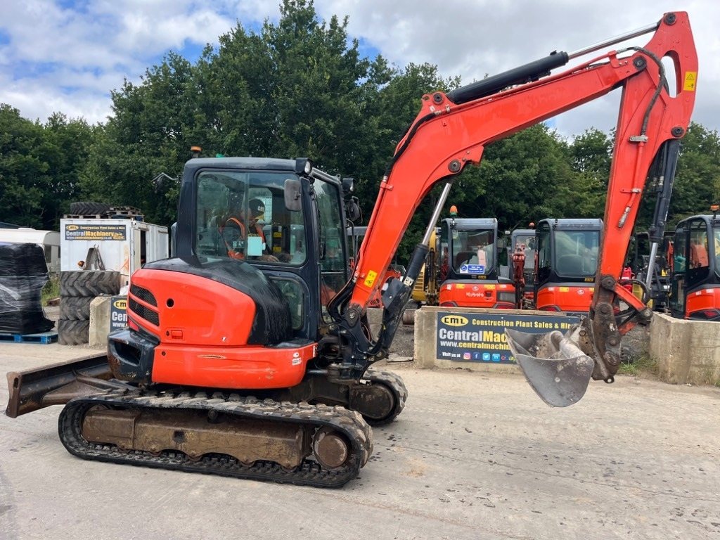 Kubota KX 057-4 - Μίνι εκσκαφέας: φωτογραφία 2 Kubota KX 057-4 - Μίνι εκσκαφέας: φωτογραφία 2