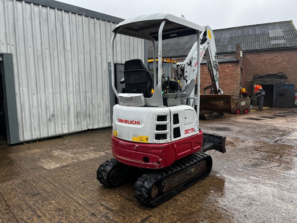 Takeuchi TB 217 R - Μίνι εκσκαφέας: φωτογραφία 3 Takeuchi TB 217 R - Μίνι εκσκαφέας: φωτογραφία 3