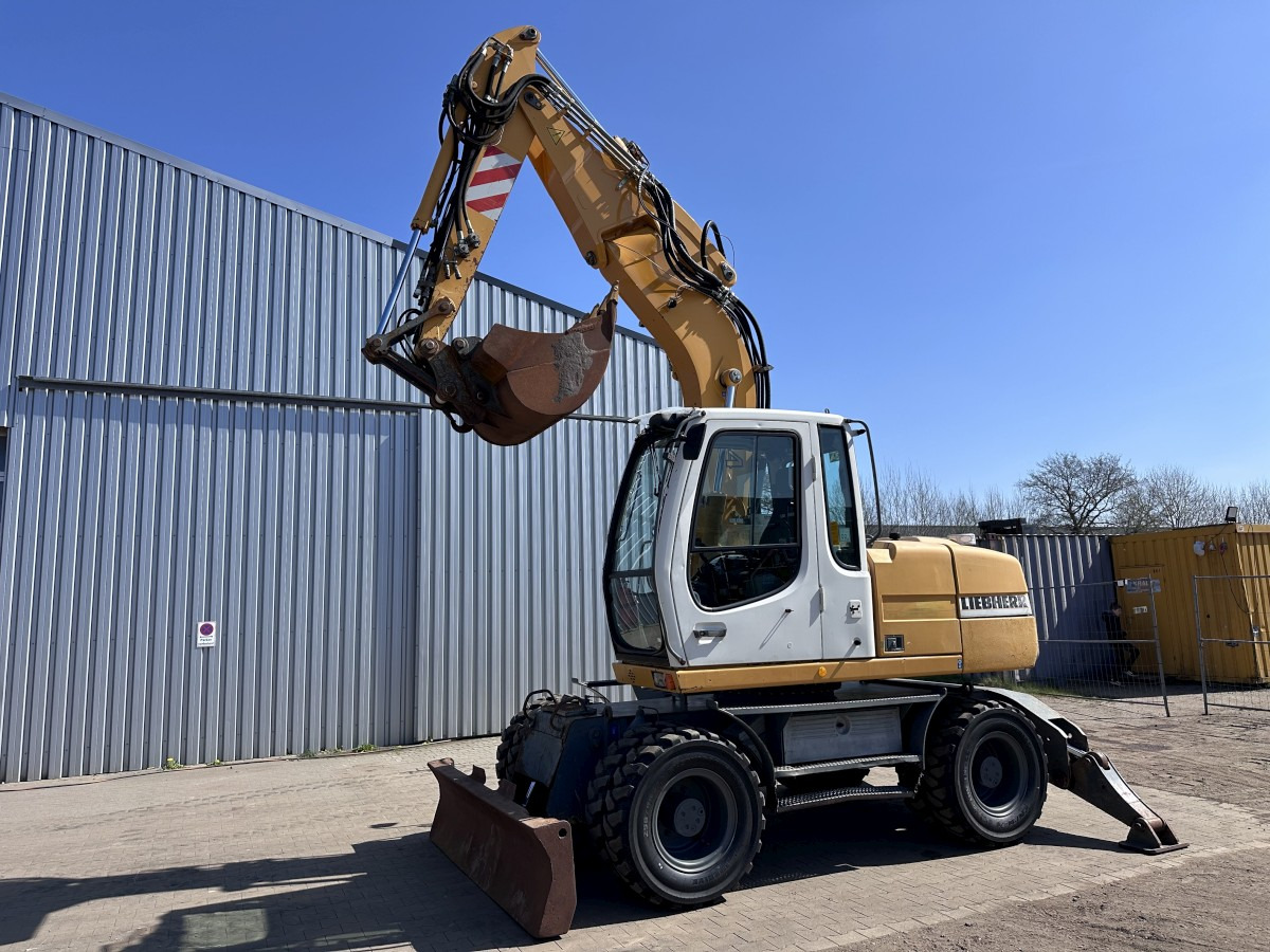 LIEBHERR A 314 All hydr. lines SW 33- 30 Km/h - Τροχοφόρος εκσκαφέας: φωτογραφία 1 LIEBHERR A 314 All hydr. lines SW 33- 30 Km/h - Τροχοφόρος εκσκαφέας: φωτογραφία 1
