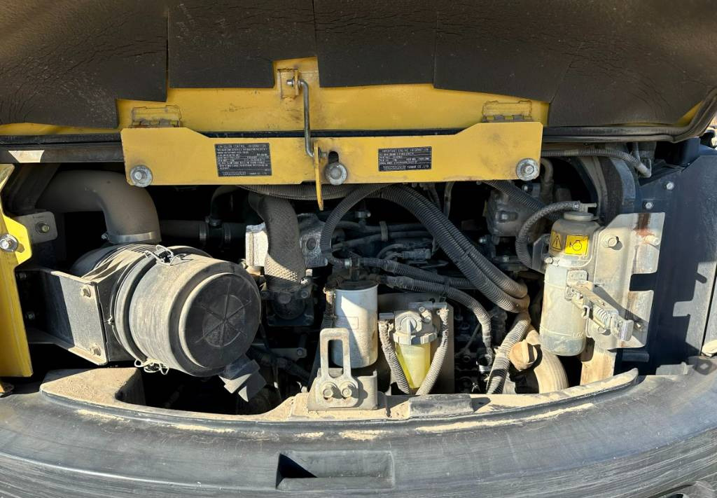 Μίσθωση Yanmar SV100-1A Klima German machine!  Yanmar SV100-1A Klima German machine!: φωτογραφία 16