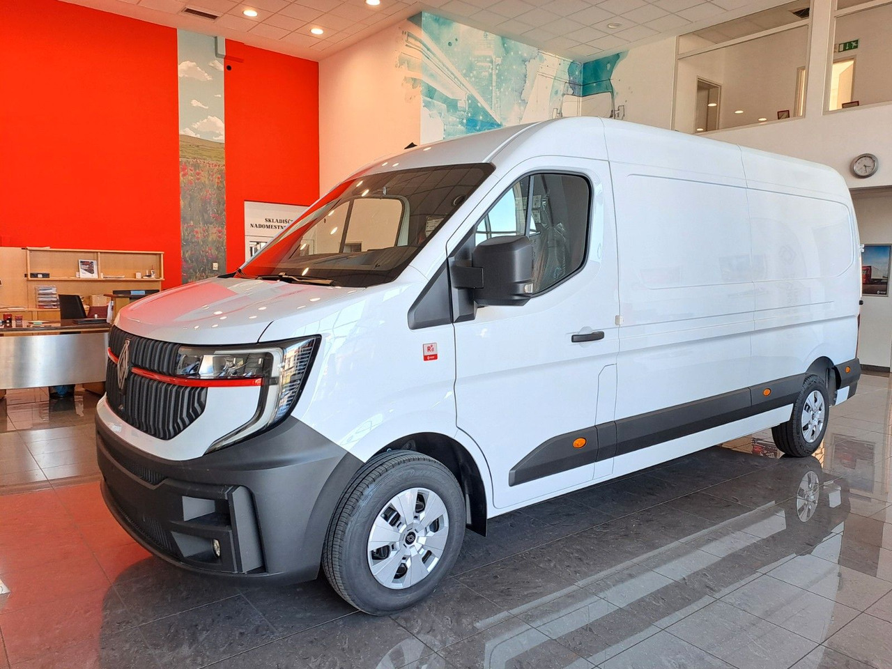 Renault Master L3H2 170 - NAV Klimaaut. Holzb. 270° - Βαν: φωτογραφία 2 Renault Master L3H2 170 - NAV Klimaaut. Holzb. 270° - Βαν: φωτογραφία 2