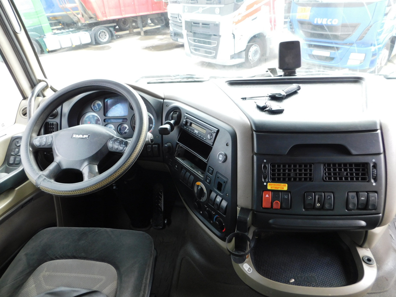 Τράκτορας Daf Xf 105460: φωτογραφία 6