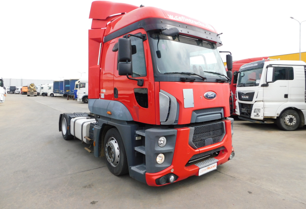 Ford 1848t 4x2 scab e6 12tx2620 - Τράκτορας: φωτογραφία 2 Ford 1848t 4x2 scab e6 12tx2620 - Τράκτορας: φωτογραφία 2
