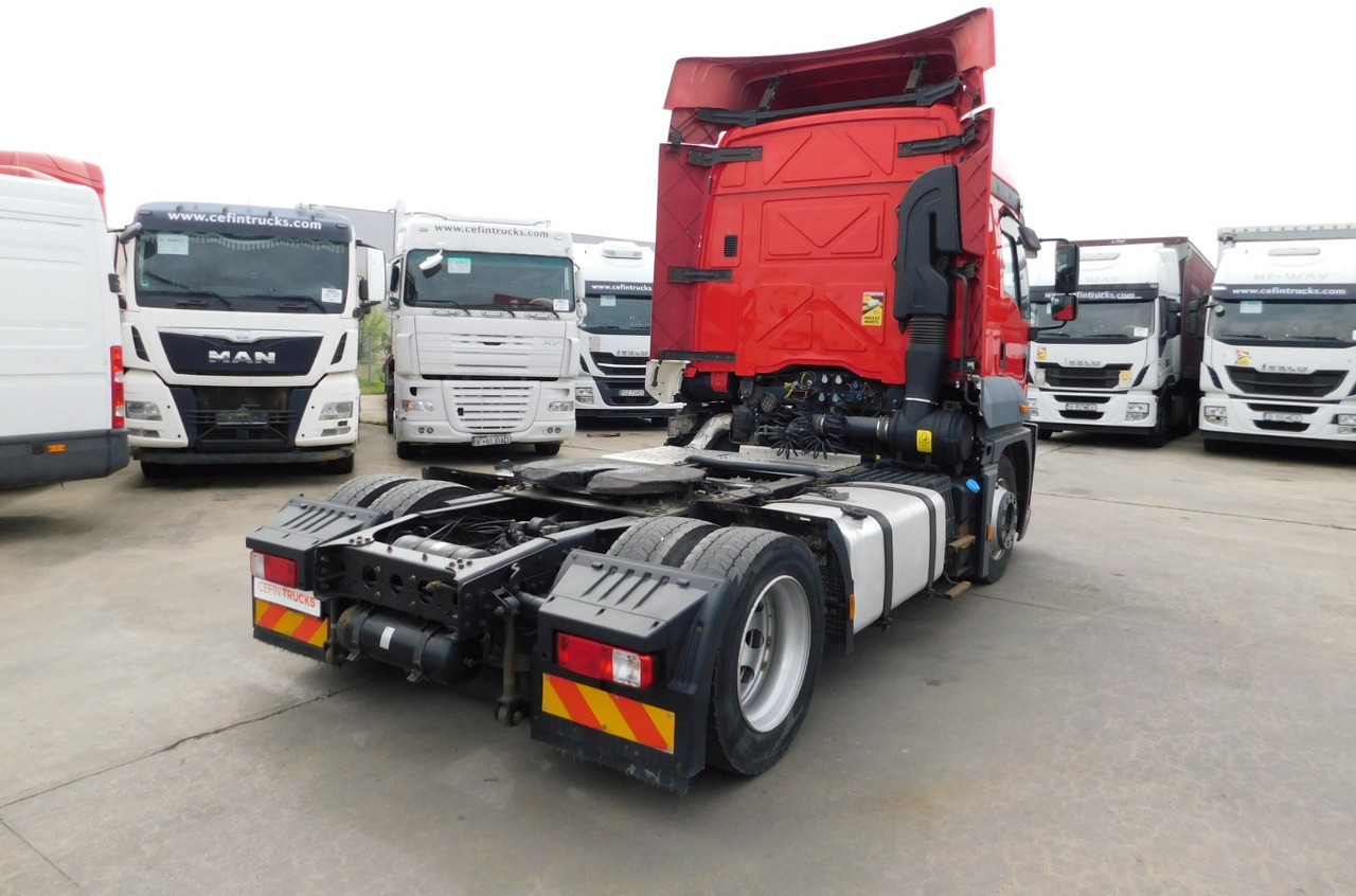 Ford 1848t 4x2 scab e6 12tx2620 - Τράκτορας: φωτογραφία 3 Ford 1848t 4x2 scab e6 12tx2620 - Τράκτορας: φωτογραφία 3