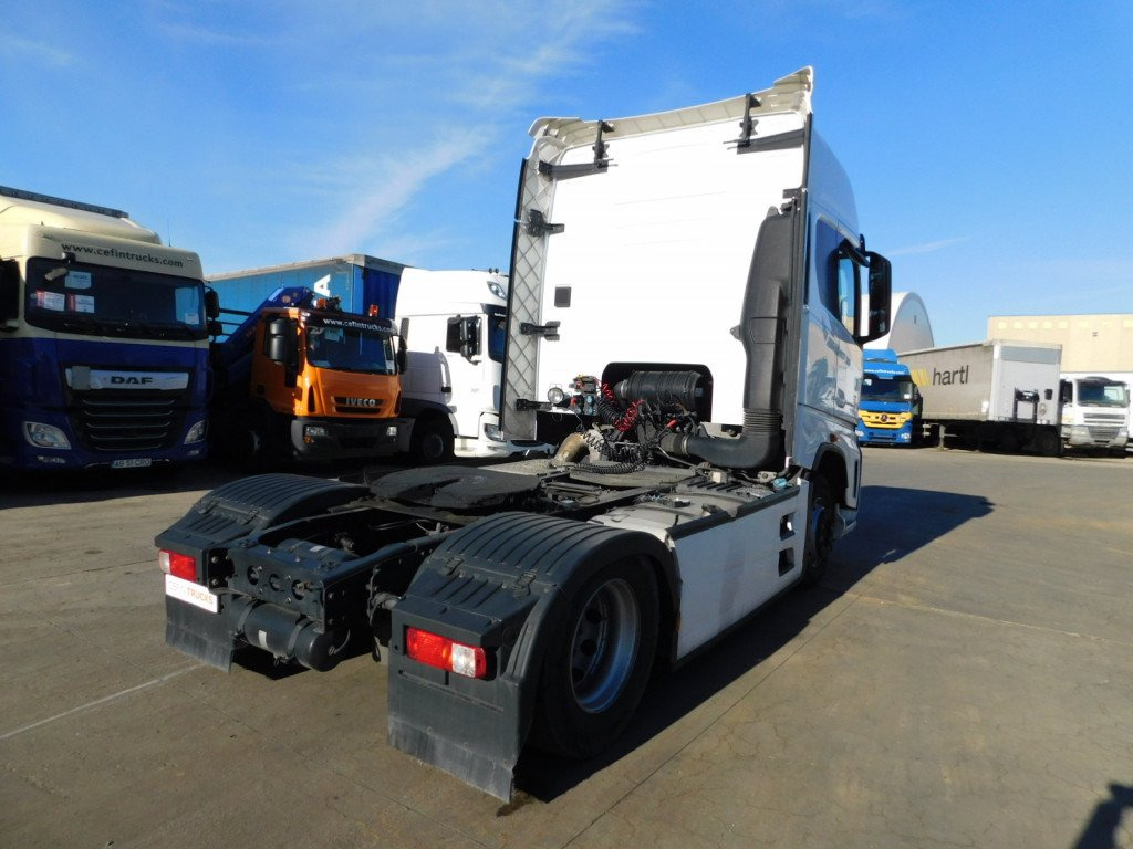 Ford F max 4x2 scab e6 12s2620 - Τράκτορας: φωτογραφία 3 Ford F max 4x2 scab e6 12s2620 - Τράκτορας: φωτογραφία 3