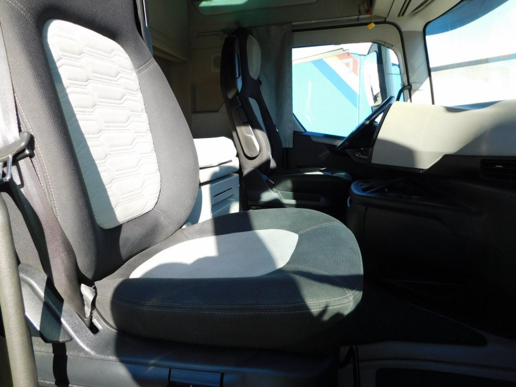 Ford F max 4x2 scab e6 12s2620 - Τράκτορας: φωτογραφία 5 Ford F max 4x2 scab e6 12s2620 - Τράκτορας: φωτογραφία 5