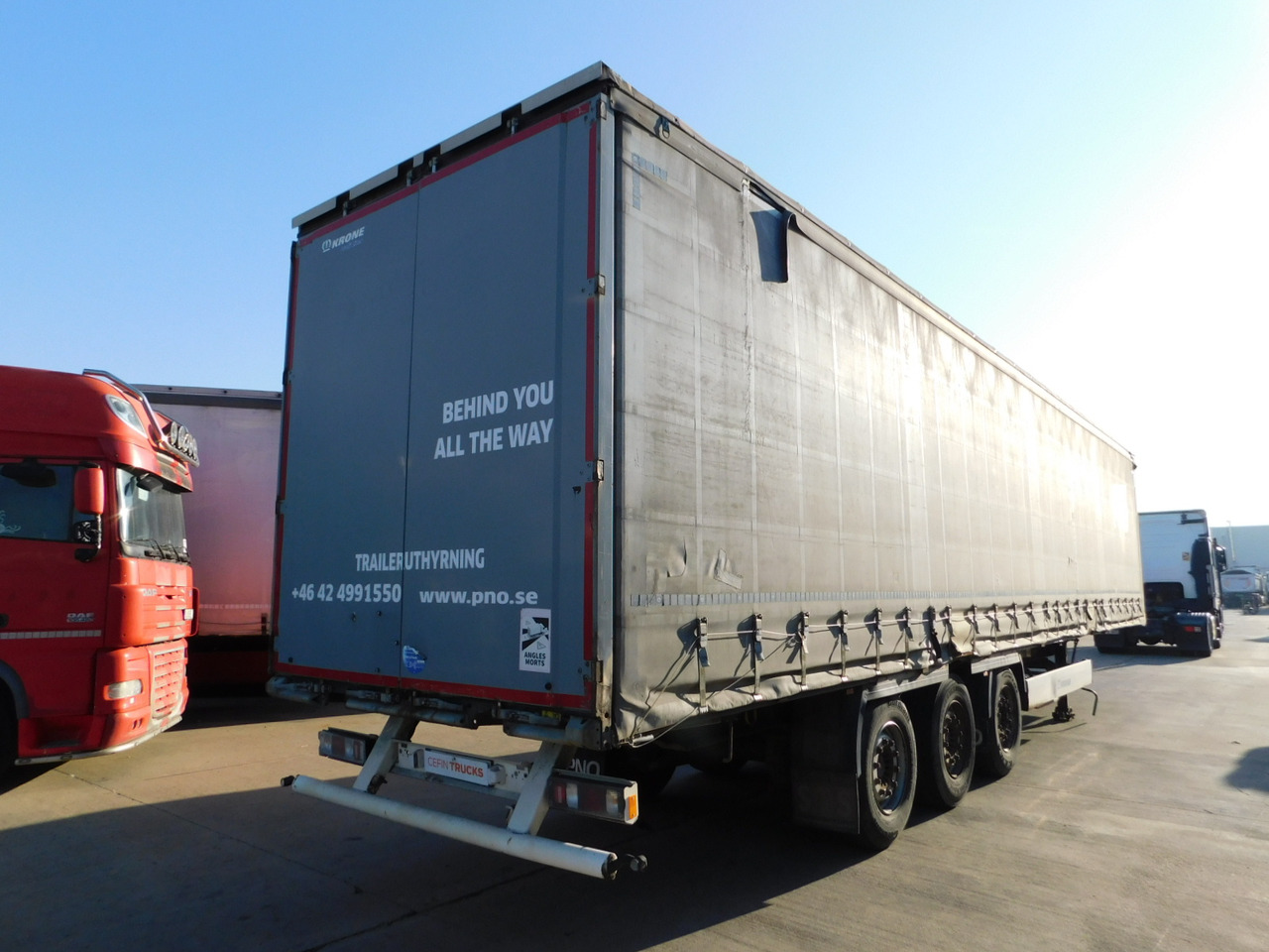 Krone Sd - Επικαθήμενο κουρτίνα: φωτογραφία 3 Krone Sd - Επικαθήμενο κουρτίνα: φωτογραφία 3