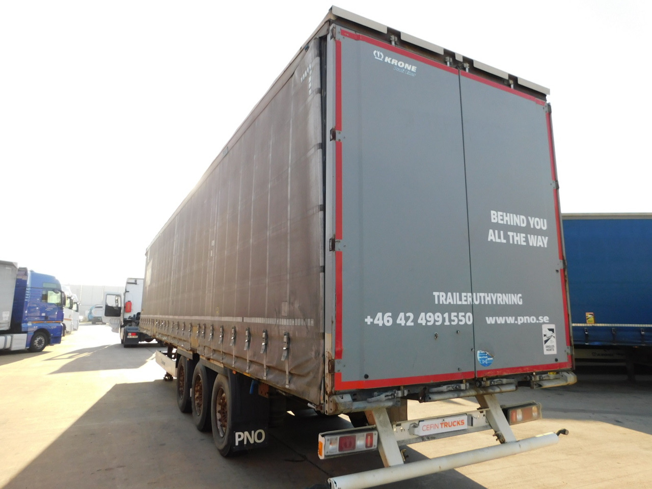 Krone Sd - Επικαθήμενο κουρτίνα: φωτογραφία 4 Krone Sd - Επικαθήμενο κουρτίνα: φωτογραφία 4