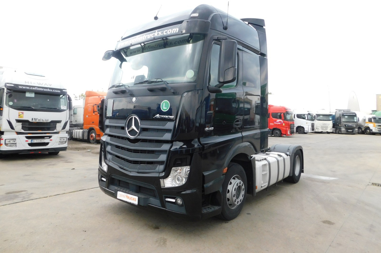 Mercedes Actros - Τράκτορας: φωτογραφία 1 Mercedes Actros - Τράκτορας: φωτογραφία 1