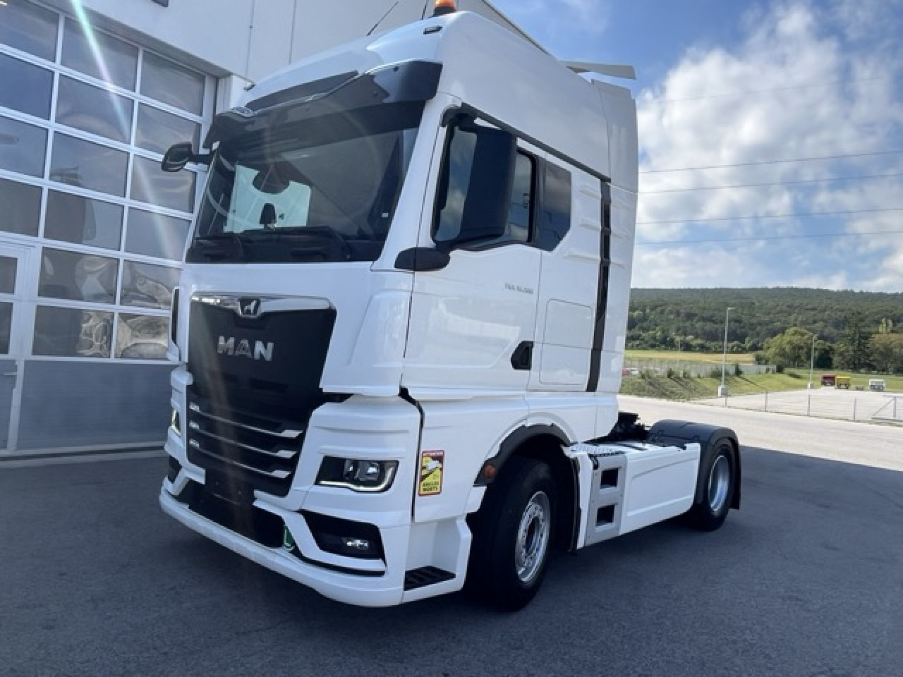 MAN TGX 18.510 4x2 BL SA Euro6 Retarder Klima ZV - Τράκτορας: φωτογραφία 1 MAN TGX 18.510 4x2 BL SA Euro6 Retarder Klima ZV - Τράκτορας: φωτογραφία 1