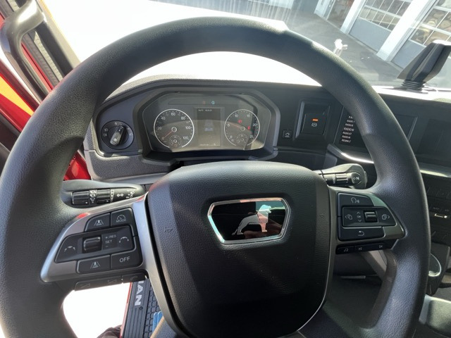 MAN TGX 26.470 6x2-4 LL - neu bereift Euro6 Intarder - Φορτηγό μεταφοράς εμπορευματοκιβωτίων/ Κινητό αμάξωμα: φωτογραφία 5 MAN TGX 26.470 6x2-4 LL - neu bereift Euro6 Intarder - Φορτηγό μεταφοράς εμπορευματοκιβωτίων/ Κινητό αμάξωμα: φωτογραφία 5