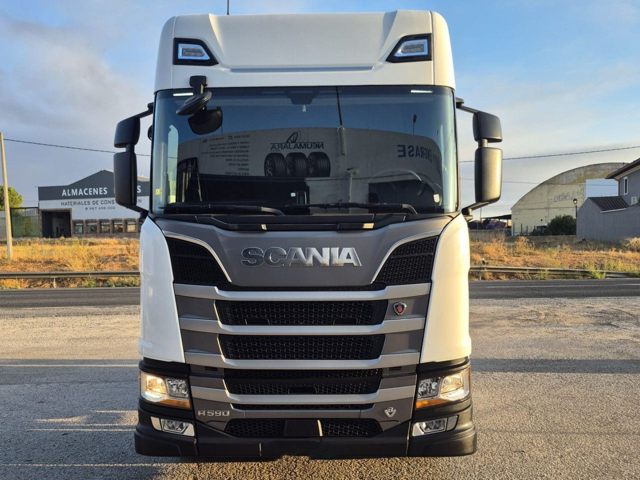 Scania R 590 - Τράκτορας: φωτογραφία 2 Scania R 590 - Τράκτορας: φωτογραφία 2