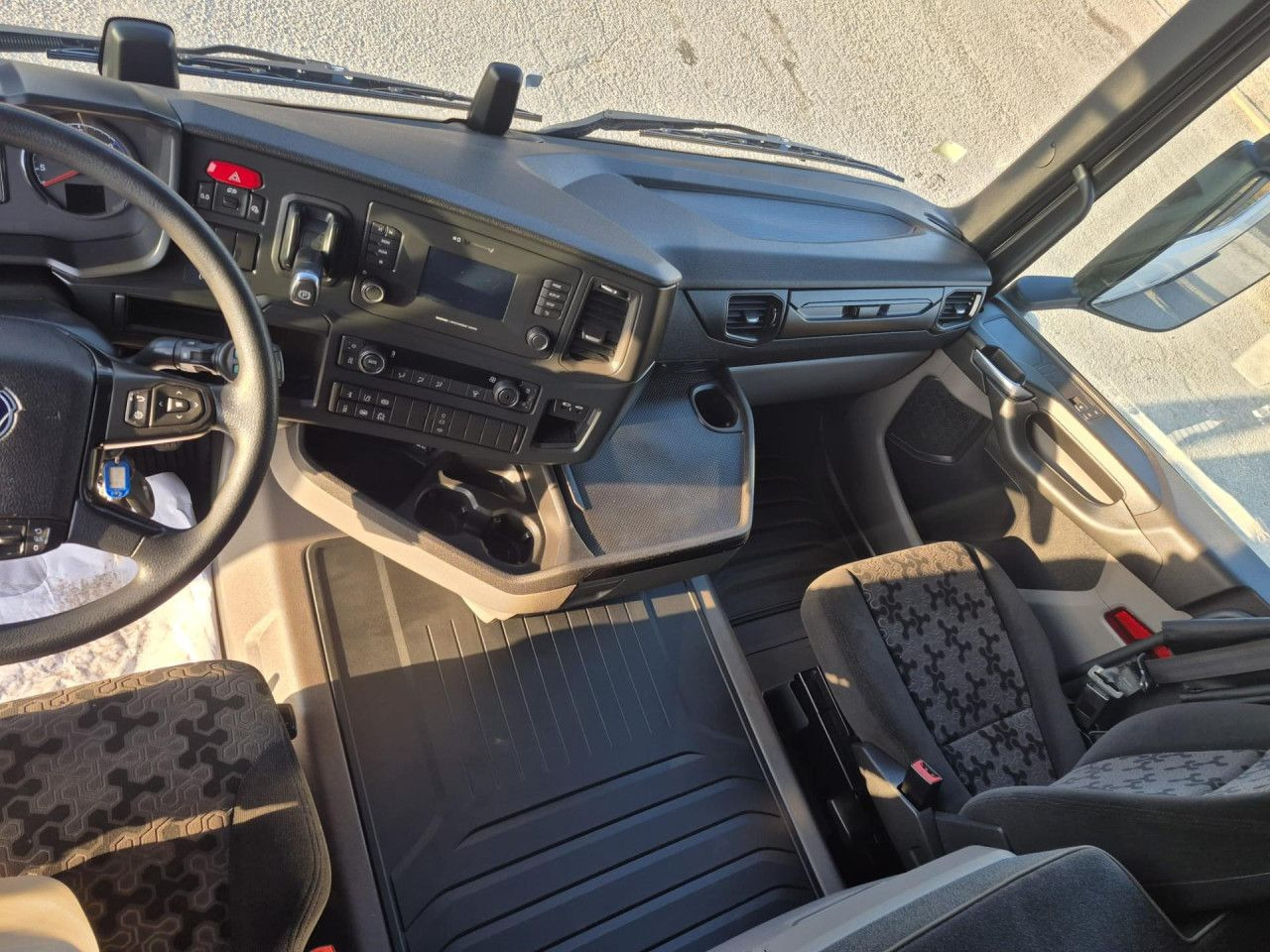 Scania R 590 - Τράκτορας: φωτογραφία 5 Scania R 590 - Τράκτορας: φωτογραφία 5
