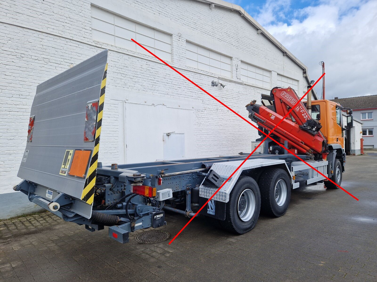 BC2000S4 Ladebordwand BC2000S4 Ladebordwand, Ex-Schweizer Armee - Υδραυλική πόρτα: φωτογραφία 1 BC2000S4 Ladebordwand BC2000S4 Ladebordwand, Ex-Schweizer Armee - Υδραυλική πόρτα: φωτογραφία 1