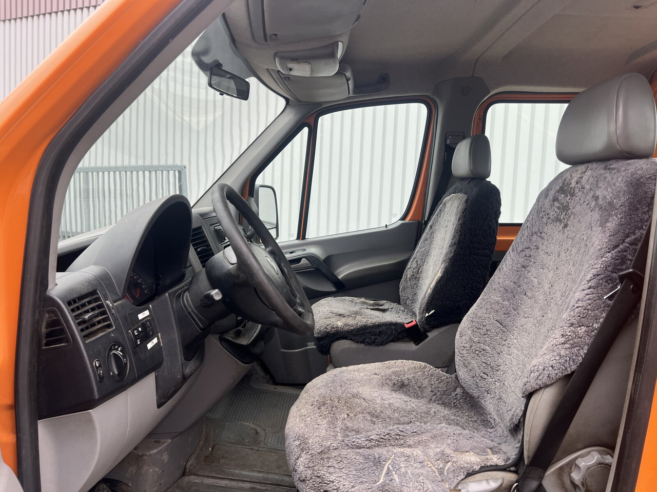 Crafter 2.5 TDI 4x2 Doka Crafter 2.5 TDI 4x2 Doka, Meiller Kipper - Φορτηγό ανατρεπόμενο: φωτογραφία 4 Crafter 2.5 TDI 4x2 Doka Crafter 2.5 TDI 4x2 Doka, Meiller Kipper - Φορτηγό ανατρεπόμενο: φωτογραφία 4