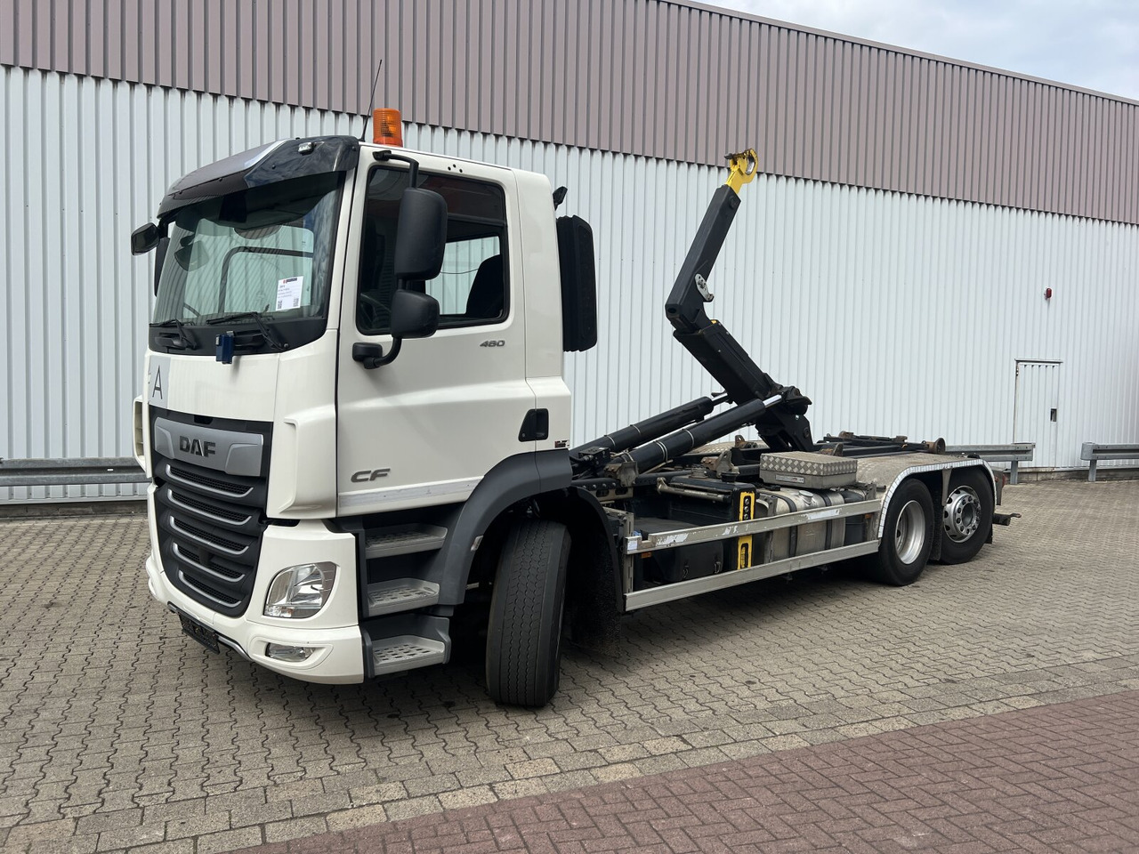 DAF CF 480 6x2 CF 480 6x2, Lenk-/Liftachse - Φορτηγό φόρτωσης γάντζου: φωτογραφία 1 DAF CF 480 6x2 CF 480 6x2, Lenk-/Liftachse - Φορτηγό φόρτωσης γάντζου: φωτογραφία 1