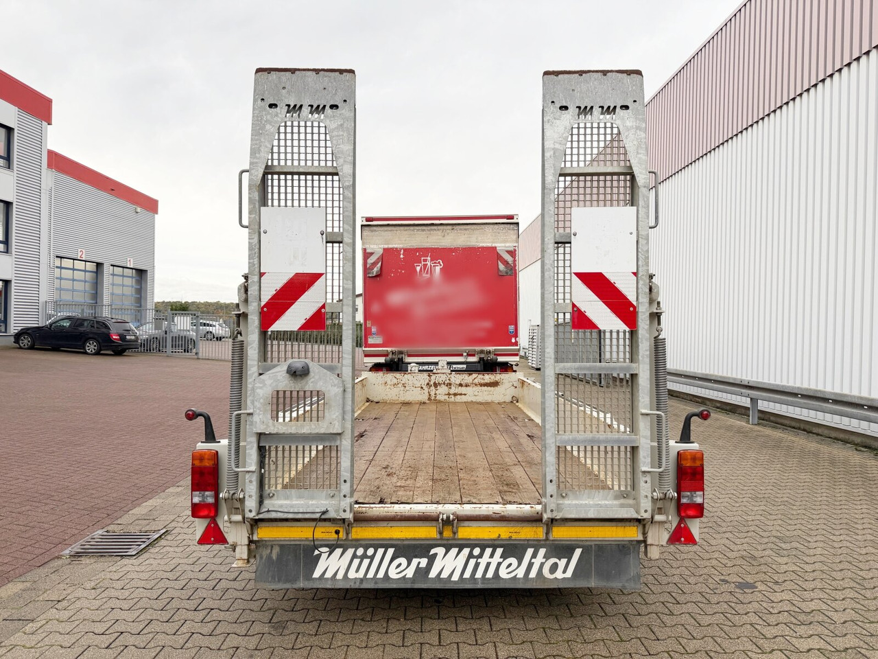 Ρυμούλκα με χαμηλό δάπεδο για τη μεταφορά βαρέως εξοπλισμού ETS-TA-B 10,7 ETS-TA-B 10,7: φωτογραφία 6 Ρυμούλκα με χαμηλό δάπεδο για τη μεταφορά βαρέως εξοπλισμού ETS-TA-B 10,7 ETS-TA-B 10,7: φωτογραφία 6