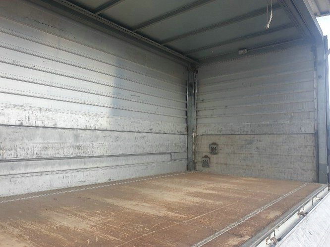Φορτηγό κόφα Euro Cargo ML 75E14 4x2 Euro Cargo ML 75E14 4x2 Getränkekoffer, 6-Zylinder-Motor: φωτογραφία 11