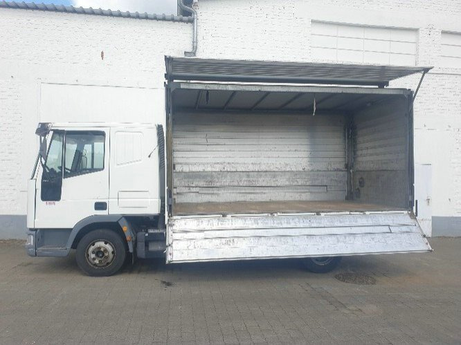 Φορτηγό κόφα Euro Cargo ML 75E14 4x2 Euro Cargo ML 75E14 4x2 Getränkekoffer, 6-Zylinder-Motor: φωτογραφία 10