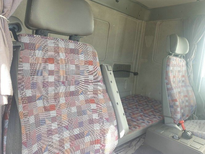 Φορτηγό κόφα Euro Cargo ML 75E14 4x2 Euro Cargo ML 75E14 4x2 Getränkekoffer, 6-Zylinder-Motor: φωτογραφία 12