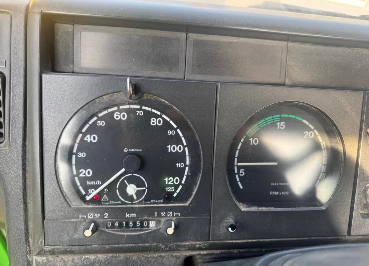 Euro Tech 410EH42 8x8 Euro Tech 410EH42 8x8, Abrollkipper - Φορτηγό φόρτωσης γάντζου: φωτογραφία 2 Euro Tech 410EH42 8x8 Euro Tech 410EH42 8x8, Abrollkipper - Φορτηγό φόρτωσης γάντζου: φωτογραφία 2