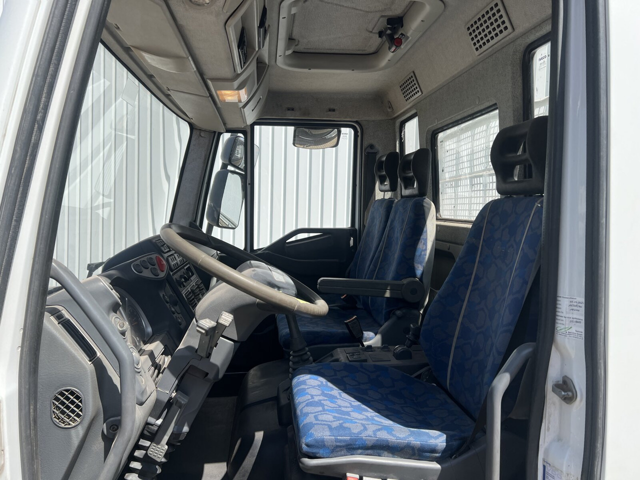 EuroCargo ML80E18K 4x2 EuroCargo ML80E18K 4x2 - Φορτηγό ανατρεπόμενο: φωτογραφία 4 EuroCargo ML80E18K 4x2 EuroCargo ML80E18K 4x2 - Φορτηγό ανατρεπόμενο: φωτογραφία 4