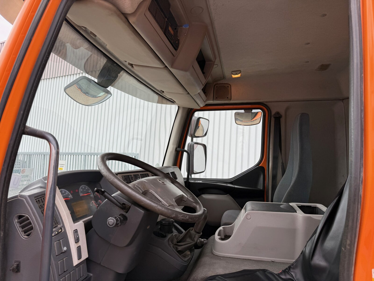 FL 240 4x2 FL 240 4x2 - Φορτηγό ανατρεπόμενο: φωτογραφία 2 FL 240 4x2 FL 240 4x2 - Φορτηγό ανατρεπόμενο: φωτογραφία 2