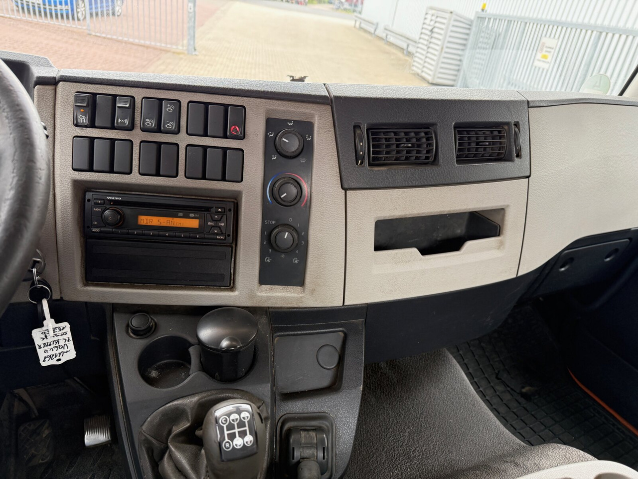 FL 240 4x2 FL 240 4x2 - Φορτηγό ανατρεπόμενο: φωτογραφία 4 FL 240 4x2 FL 240 4x2 - Φορτηγό ανατρεπόμενο: φωτογραφία 4