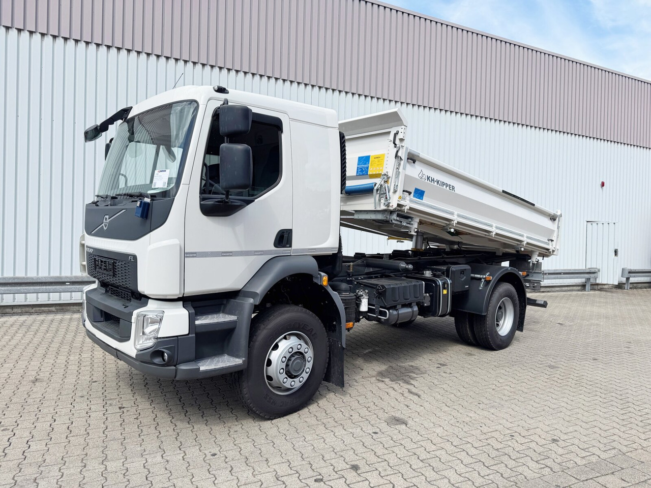 FL 280 4x4 FL 280 4x4 - Φορτηγό ανατρεπόμενο: φωτογραφία 1 FL 280 4x4 FL 280 4x4 - Φορτηγό ανατρεπόμενο: φωτογραφία 1