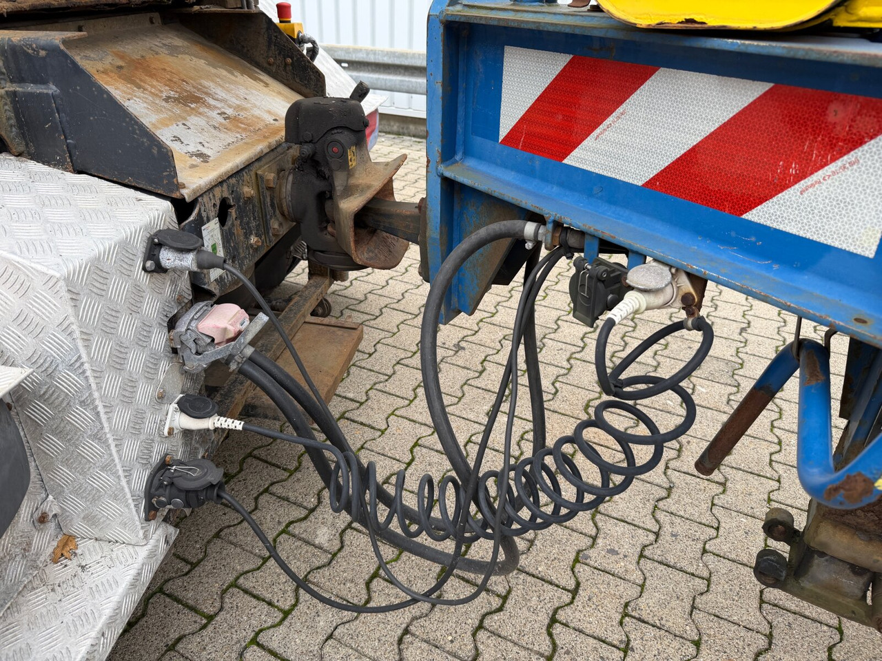 Faehndrich AG TKS-Z13 Asphaltkocher Faehndrich AG TKS-Z13 Asphaltkocher - Ασφαλτοδιανομέας: φωτογραφία 4 Faehndrich AG TKS-Z13 Asphaltkocher Faehndrich AG TKS-Z13 Asphaltkocher - Ασφαλτοδιανομέας: φωτογραφία 4