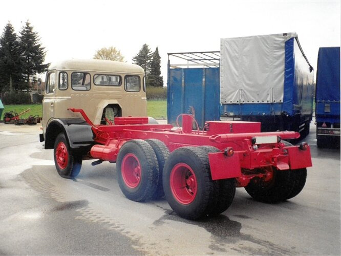HENSCHEL HS 20 TS 6x4 HENSCHEL HS 20 TS 6x4 - Φορτηγό ανατρεπόμενο: φωτογραφία 3 HENSCHEL HS 20 TS 6x4 HENSCHEL HS 20 TS 6x4 - Φορτηγό ανατρεπόμενο: φωτογραφία 3