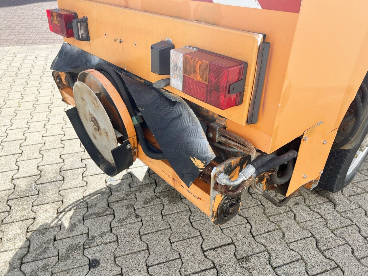 HY 1251 / 4x4 Bokimobil, Winterdienst, Kehr/Saugmaschine KIEFER HY 1251 / 4x4 Bokimobil, Winterdienst - Δημοτικό τρακτέρ: φωτογραφία 3 HY 1251 / 4x4 Bokimobil, Winterdienst, Kehr/Saugmaschine KIEFER HY 1251 / 4x4 Bokimobil, Winterdienst - Δημοτικό τρακτέρ: φωτογραφία 3