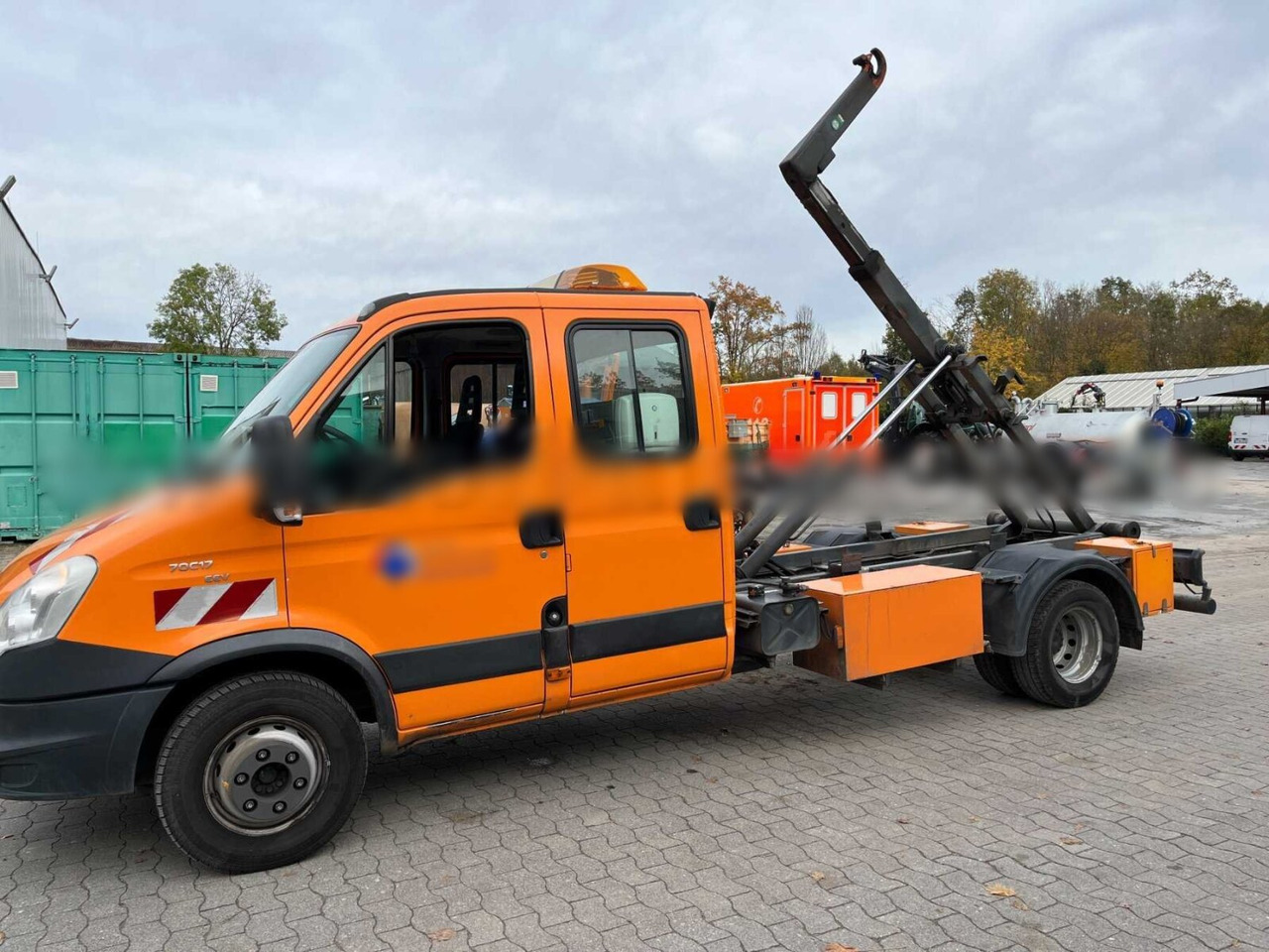 Iveco Daily 70C17 4x2 Doka Daily 70C17 4x2 Doka, EEV, Werkzeugschränke, City-Abroller - Φορτηγό φόρτωσης γάντζου: φωτογραφία 1 Iveco Daily 70C17 4x2 Doka Daily 70C17 4x2 Doka, EEV, Werkzeugschränke, City-Abroller - Φορτηγό φόρτωσης γάντζου: φωτογραφία 1