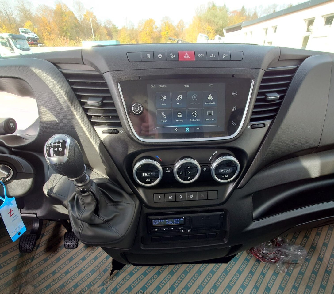 Iveco Daily 72C18H/P DK 4x2 Daily 72C18H/P DK 4x2, Nebenantrieb - Φορτηγό σασί: φωτογραφία 3 Iveco Daily 72C18H/P DK 4x2 Daily 72C18H/P DK 4x2, Nebenantrieb - Φορτηγό σασί: φωτογραφία 3