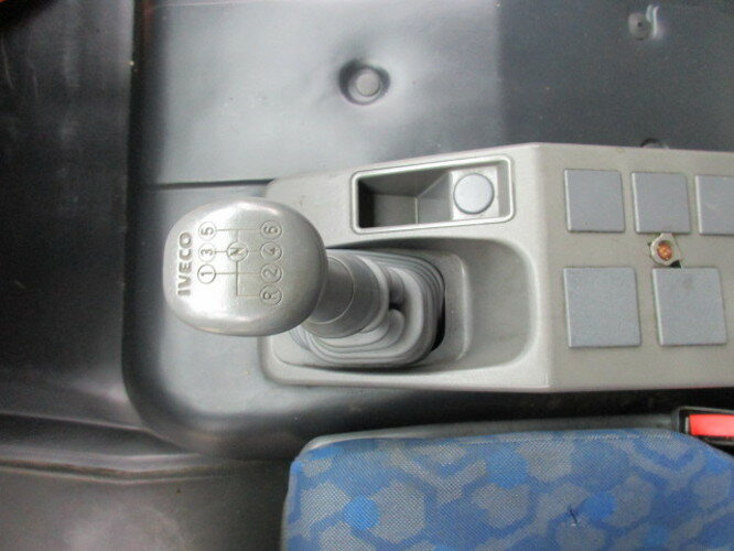 Φορτηγό κόφα Iveco EuroCargo 75 E 17/4x2 EuroCargo 75 E 17/4,2, 6x VORHANDEN!: φωτογραφία 7