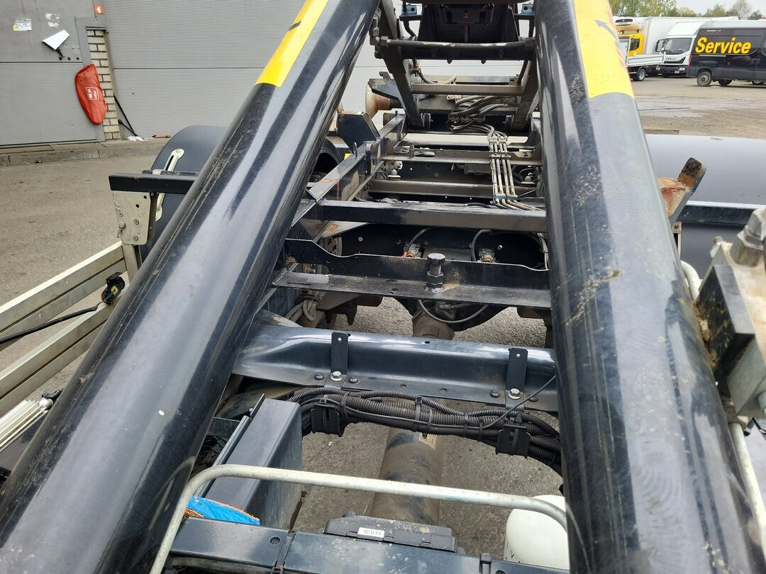 Iveco EuroCargo ML120E22 4x2 EuroCargo ML120E22 4x2, City-Abroller - Φορτηγό φόρτωσης γάντζου: φωτογραφία 3 Iveco EuroCargo ML120E22 4x2 EuroCargo ML120E22 4x2, City-Abroller - Φορτηγό φόρτωσης γάντζου: φωτογραφία 3