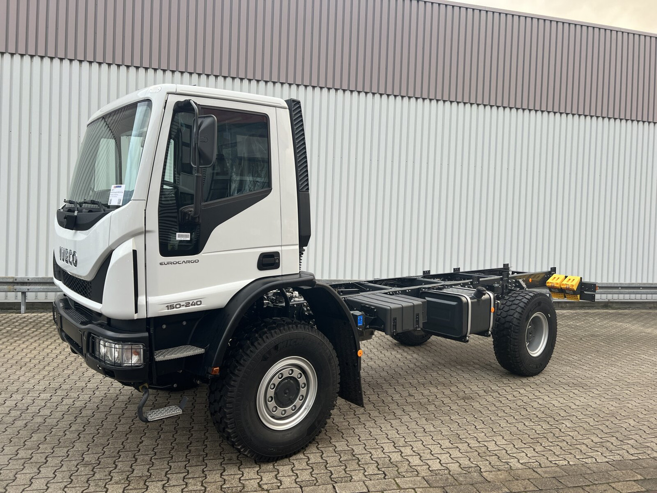 Νέα Φορτηγό σασί Iveco EuroCargo ML150E24 WS 4x4 EuroCargo ML150E24 WS 4x4, Euro3, mehrfach Vorhanden!: φωτογραφία 8
