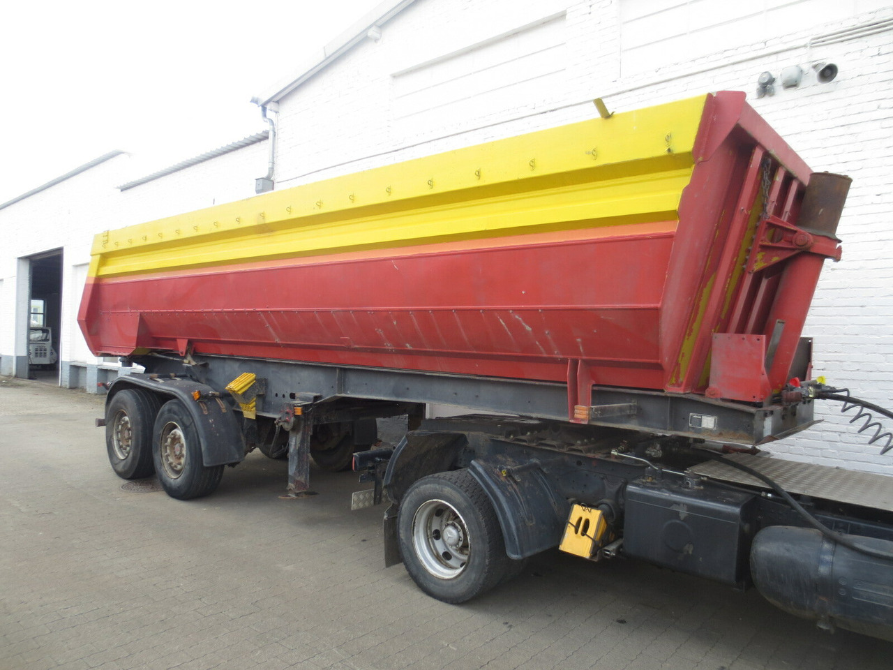 Kögel SKHL 18 SKHL 18 Alu Rundmulde, 24 cbm, Blechboden - Επικαθήμενο ανατρεπόμενο: φωτογραφία 1 Kögel SKHL 18 SKHL 18 Alu Rundmulde, 24 cbm, Blechboden - Επικαθήμενο ανατρεπόμενο: φωτογραφία 1