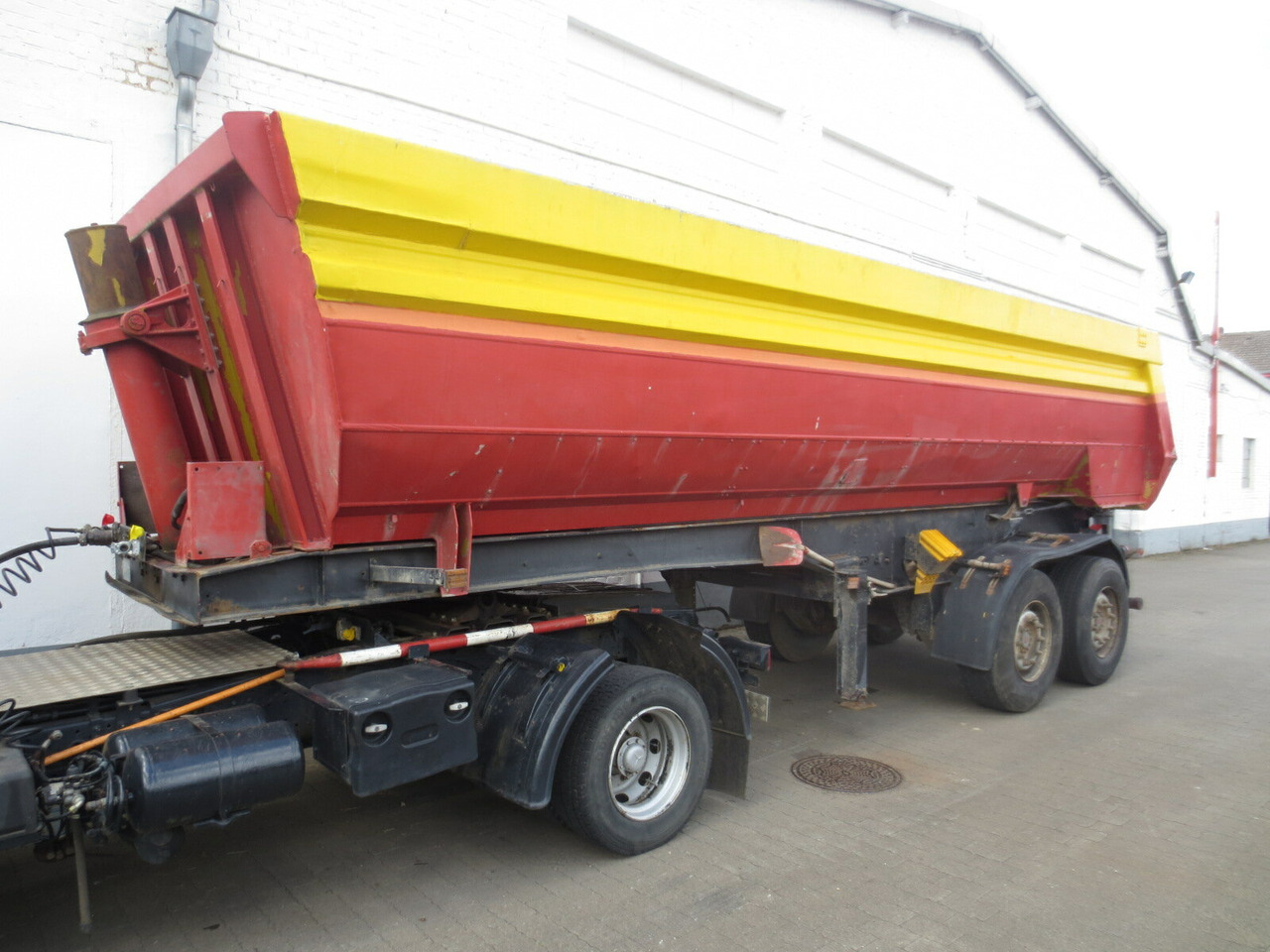 Kögel SKHL 18 SKHL 18 Alu Rundmulde, 24 cbm, Blechboden - Επικαθήμενο ανατρεπόμενο: φωτογραφία 5 Kögel SKHL 18 SKHL 18 Alu Rundmulde, 24 cbm, Blechboden - Επικαθήμενο ανατρεπόμενο: φωτογραφία 5