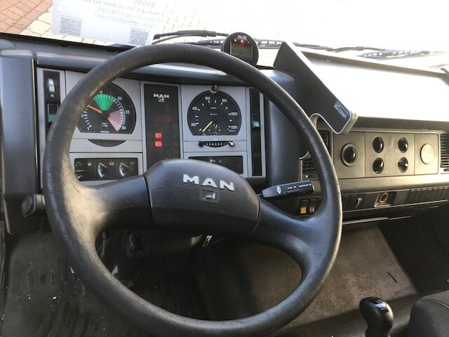 MAN LE 8.185 LC Doka 4x2 BB LE 8.185 LC Doka 4x2 BB, 2x AHK - Φορτηγό με ανοιχτή καρότσα: φωτογραφία 2 MAN LE 8.185 LC Doka 4x2 BB LE 8.185 LC Doka 4x2 BB, 2x AHK - Φορτηγό με ανοιχτή καρότσα: φωτογραφία 2