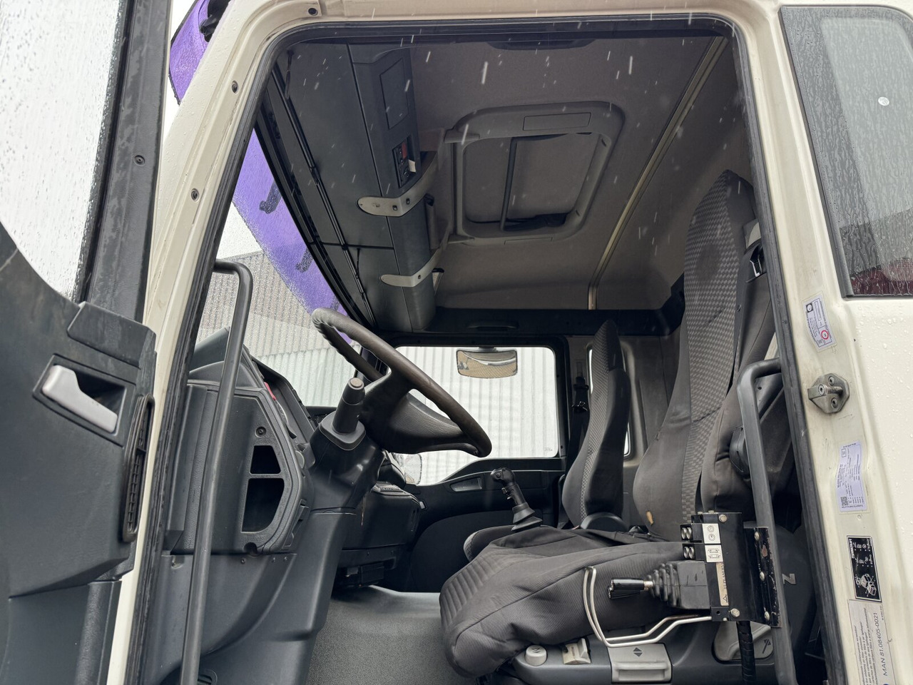 MAN TGA 33.350 6X4 BB TGA 33.350 6X4 BB mit Kran Hiab 166 E-3 HiDuo, Funk - Φορτηγό φόρτωσης γάντζου, Φορτηγό με γερανό: φωτογραφία 5 MAN TGA 33.350 6X4 BB TGA 33.350 6X4 BB mit Kran Hiab 166 E-3 HiDuo, Funk - Φορτηγό φόρτωσης γάντζου, Φορτηγό με γερανό: φωτογραφία 5