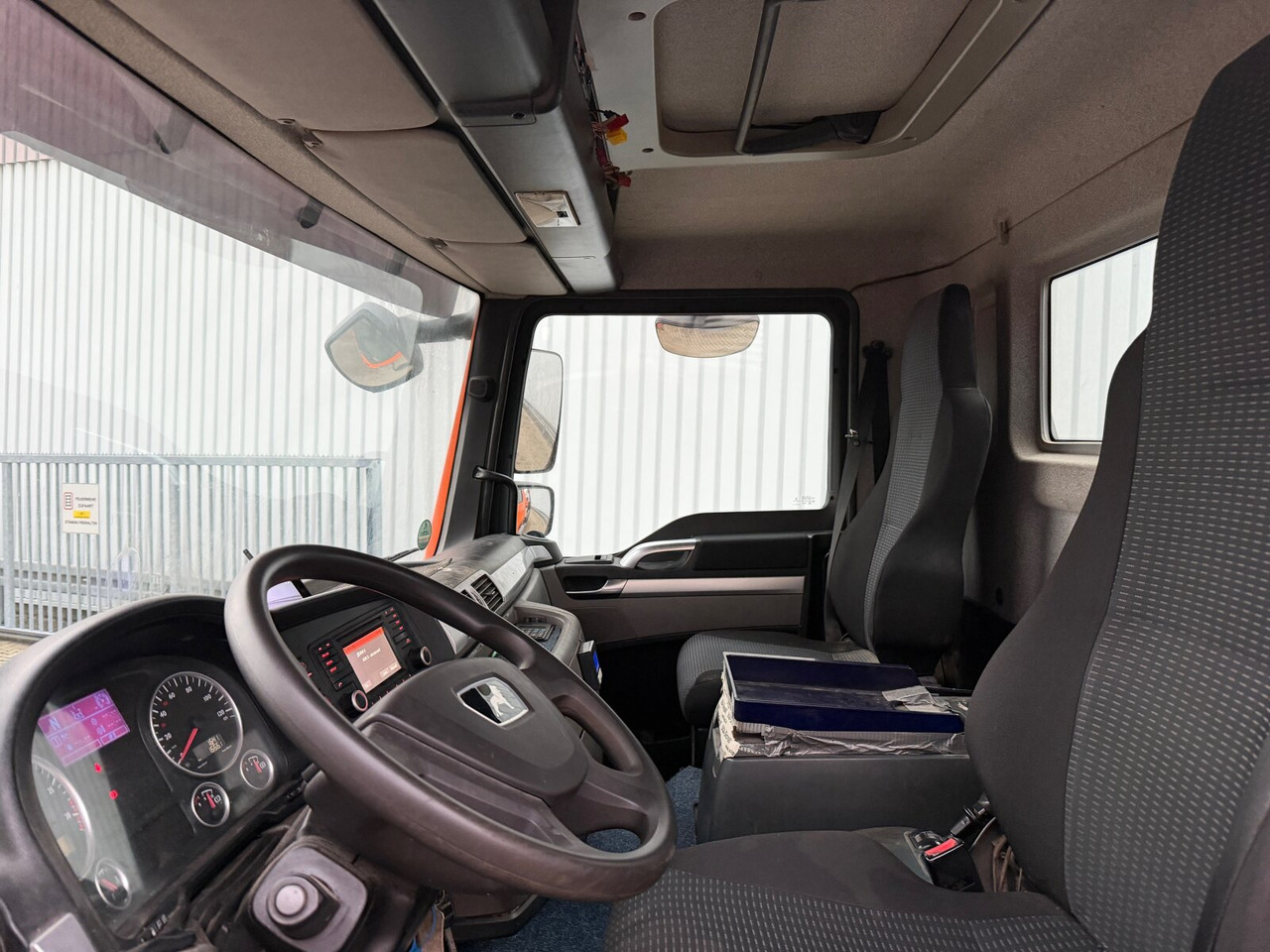 MAN TGM 18.290 4x2 BB TGM 18.290 4x2 BB, Tele-Absetzer - Φορτηγό καδοφόρος φορτωτής: φωτογραφία 2 MAN TGM 18.290 4x2 BB TGM 18.290 4x2 BB, Tele-Absetzer - Φορτηγό καδοφόρος φορτωτής: φωτογραφία 2