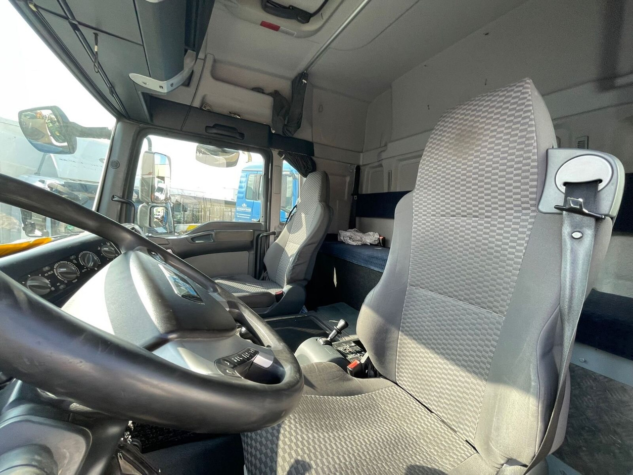 MAN TGM 18.330 4X2 LL TGM 18.330 4X2 LL, Fahrschulausstattung - Φορτηγό: φωτογραφία 3 MAN TGM 18.330 4X2 LL TGM 18.330 4X2 LL, Fahrschulausstattung - Φορτηγό: φωτογραφία 3