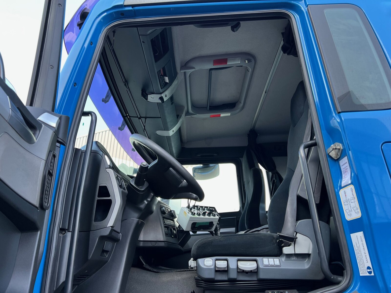 MAN TGS 18.360 4X4 BL TGS 18.360 4X4 BL, Hinterkipper, hydr. Heckklappe, Winterdienstausstattung - Φορτηγό ανατρεπόμενο: φωτογραφία 5 MAN TGS 18.360 4X4 BL TGS 18.360 4X4 BL, Hinterkipper, hydr. Heckklappe, Winterdienstausstattung - Φορτηγό ανατρεπόμενο: φωτογραφία 5