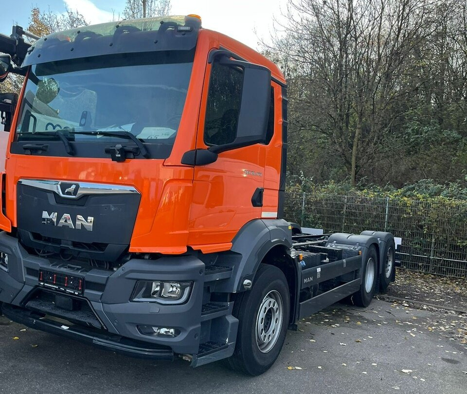 MAN TGS 26.470 6x2-4 BL CH TGS 26.470 6x2-4 BL CH, Lenk-/Liftachse, NMV - Φορτηγό σασί: φωτογραφία 2 MAN TGS 26.470 6x2-4 BL CH TGS 26.470 6x2-4 BL CH, Lenk-/Liftachse, NMV - Φορτηγό σασί: φωτογραφία 2