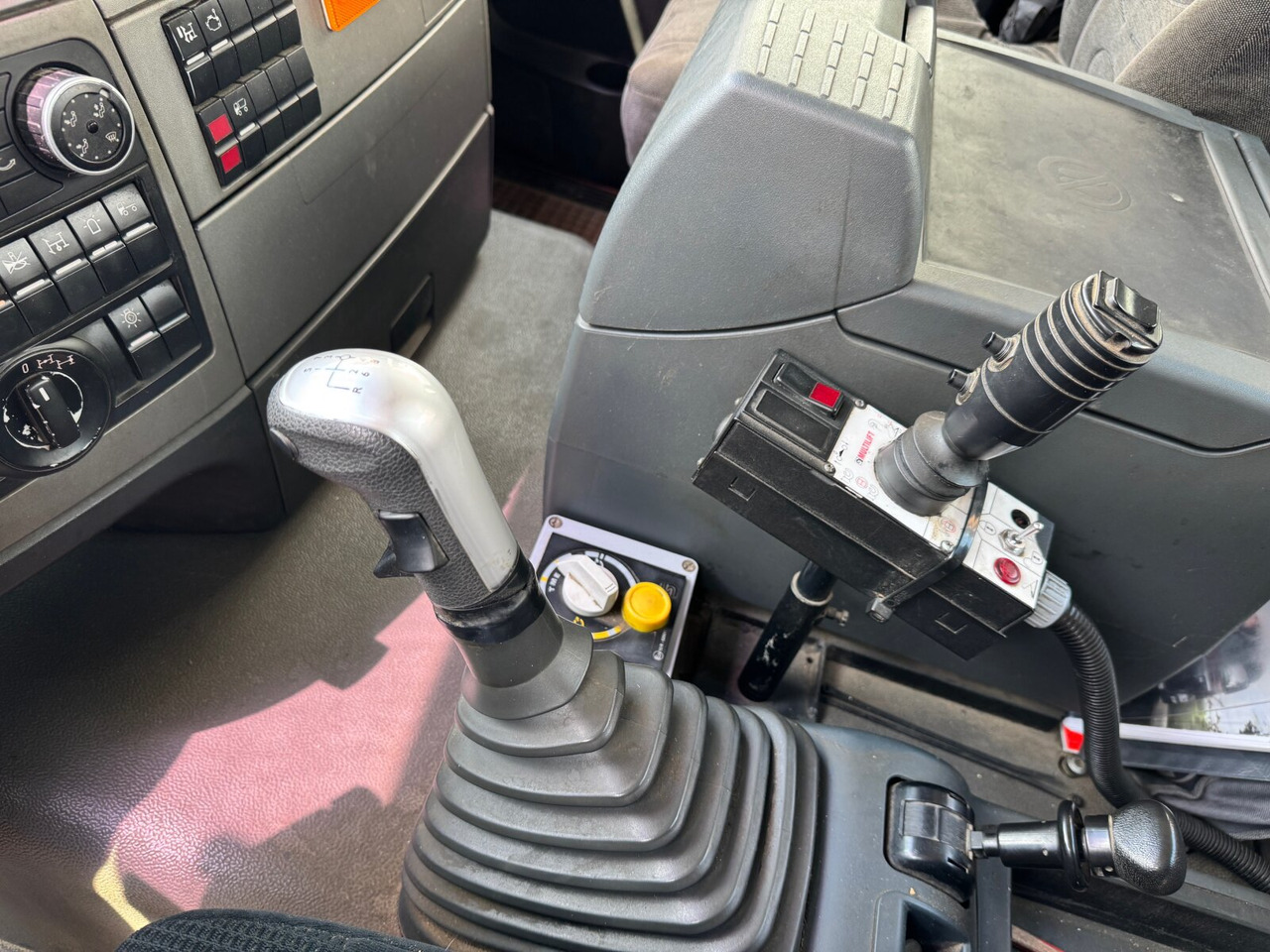 MAN TGS 26.480 6x4H-4 BL TGS 26.480 6x4H-4 BL, Multilift Abroller HydroDrive, Lenk-/Liftachse, Wechselfahrzeug - Φορτηγό φόρτωσης γάντζου: φωτογραφία 5 MAN TGS 26.480 6x4H-4 BL TGS 26.480 6x4H-4 BL, Multilift Abroller HydroDrive, Lenk-/Liftachse, Wechselfahrzeug - Φορτηγό φόρτωσης γάντζου: φωτογραφία 5