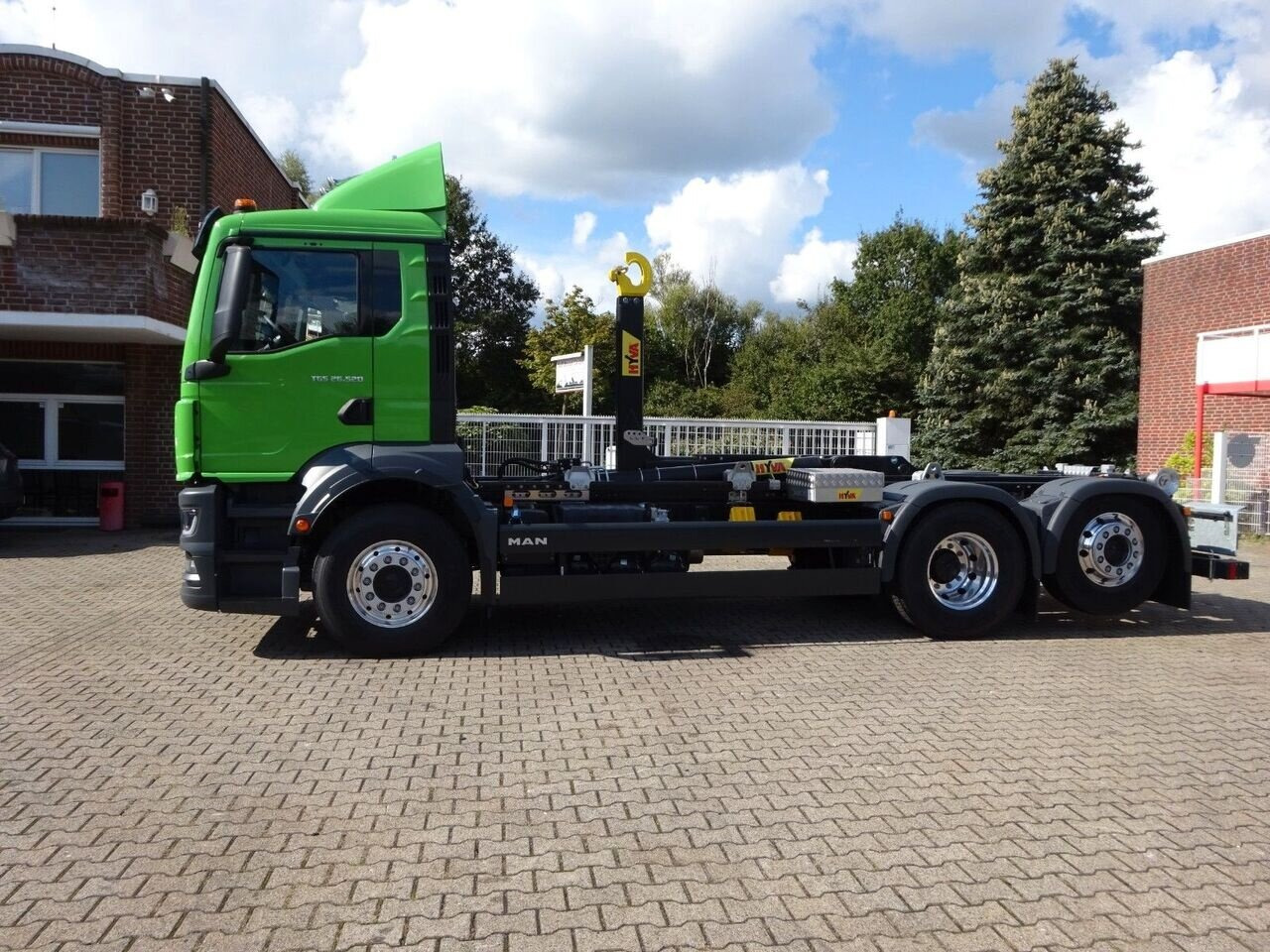 MAN TGS 26.520 6x2-2 BL TGS 26.520 6x2-2 BL, Liftachse - Φορτηγό φόρτωσης γάντζου: φωτογραφία 2 MAN TGS 26.520 6x2-2 BL TGS 26.520 6x2-2 BL, Liftachse - Φορτηγό φόρτωσης γάντζου: φωτογραφία 2